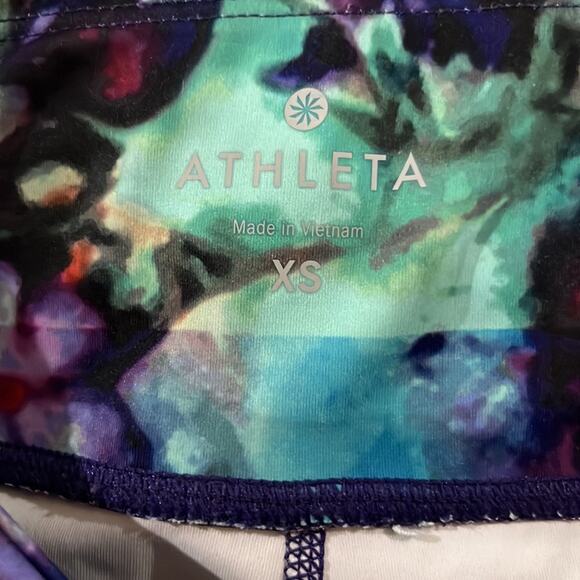 Athleta Floral Fade Sonar Capri Leggings Size X Small - Picture 6 of 7